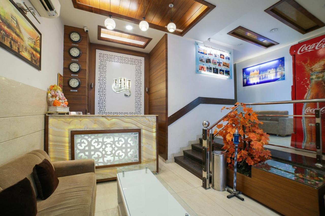 Townhouse Hollywood Heights Ξενοδοχείο Αμριτσάρ Εξωτερικό φωτογραφία