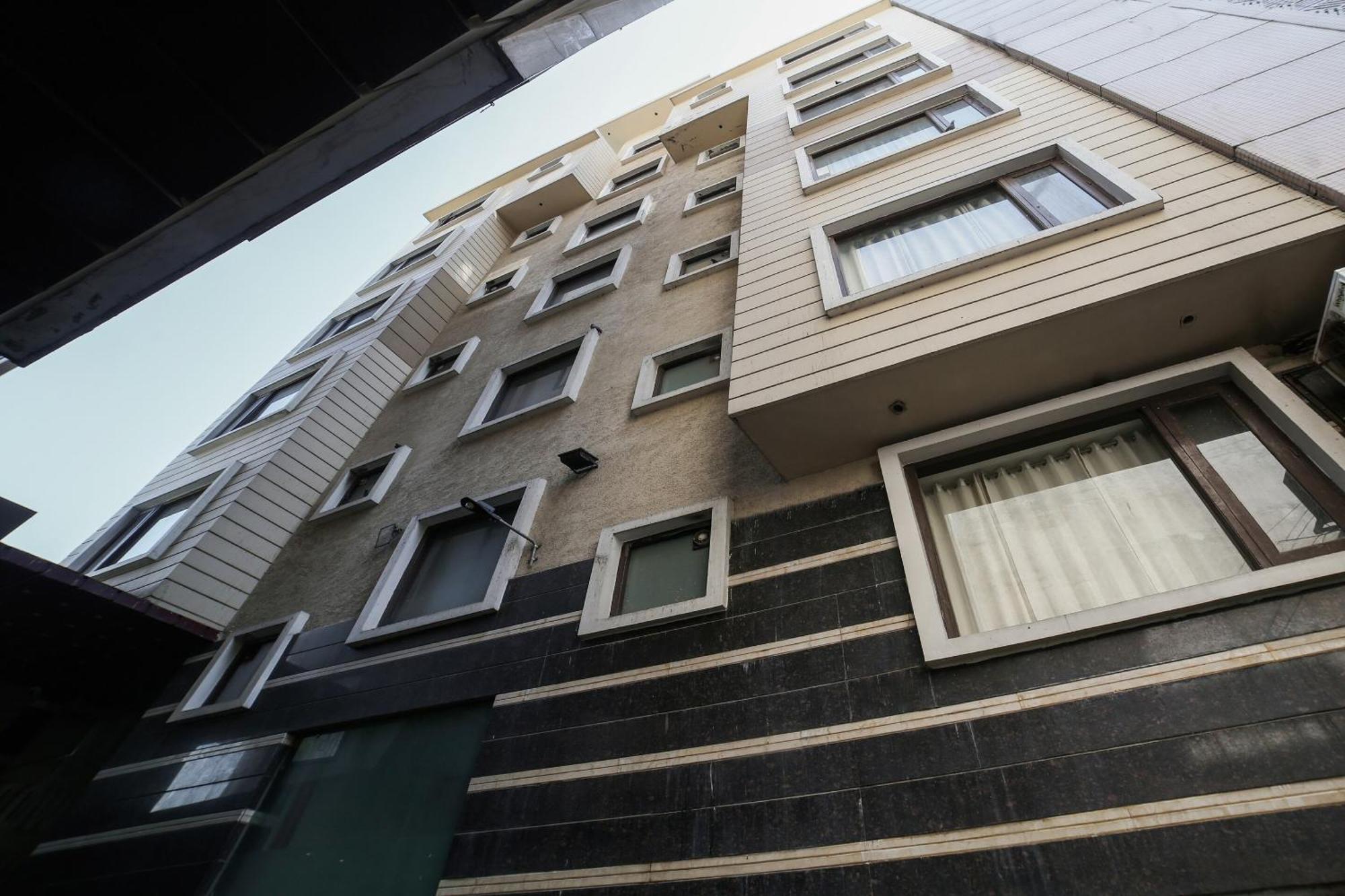Townhouse Hollywood Heights Ξενοδοχείο Αμριτσάρ Εξωτερικό φωτογραφία